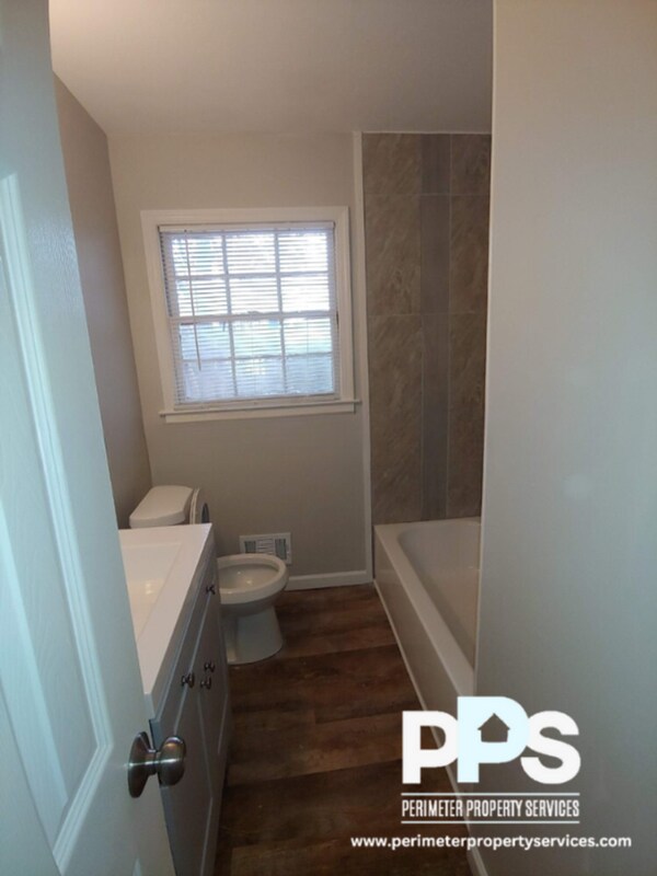 Building Photo - 1804 Idlewood Dr