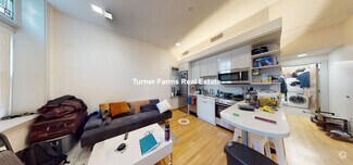 Building Photo - 15 Mount Auburn St