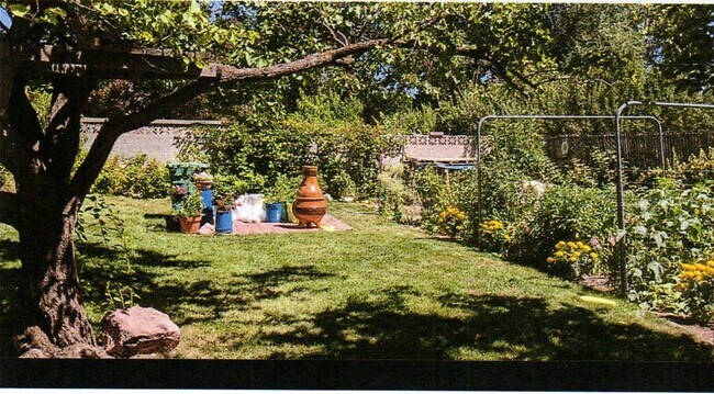 Foto del edificio - 2799 W 7550 S