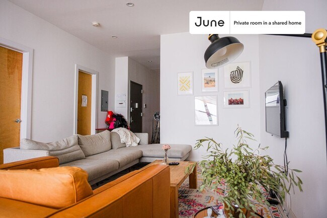 Foto del edificio - Room in Shared 2 bed/2 bath home
