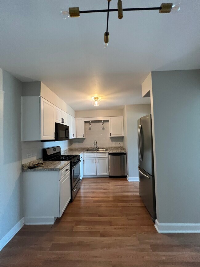 10306 Ridgeland Ave Unit 304, Chicago Ridge, IL 60415 10306 Ridgeland