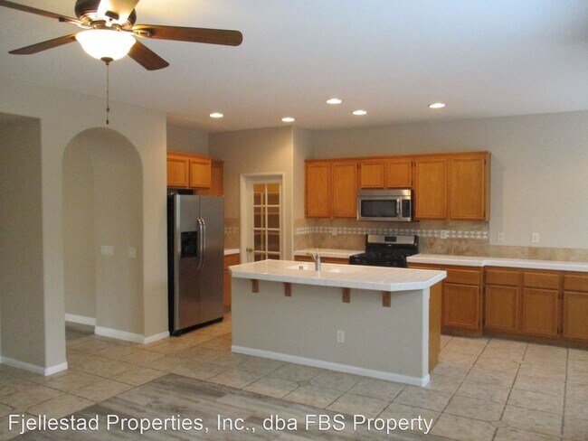 Foto del edificio - 4 br, 2 bath House - 5202 Cobalt Way
