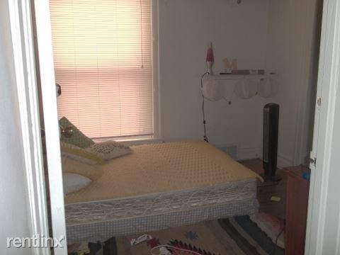 Building Photo - 4 br, 2 bath House - 927 S Division St 927...