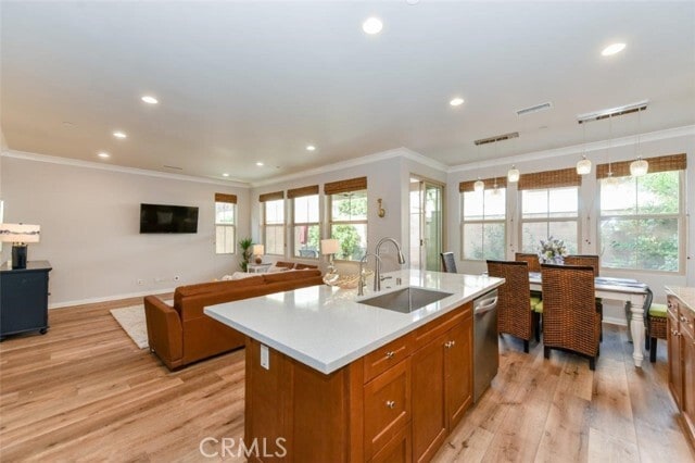 Building Photo - 81 Overbrook