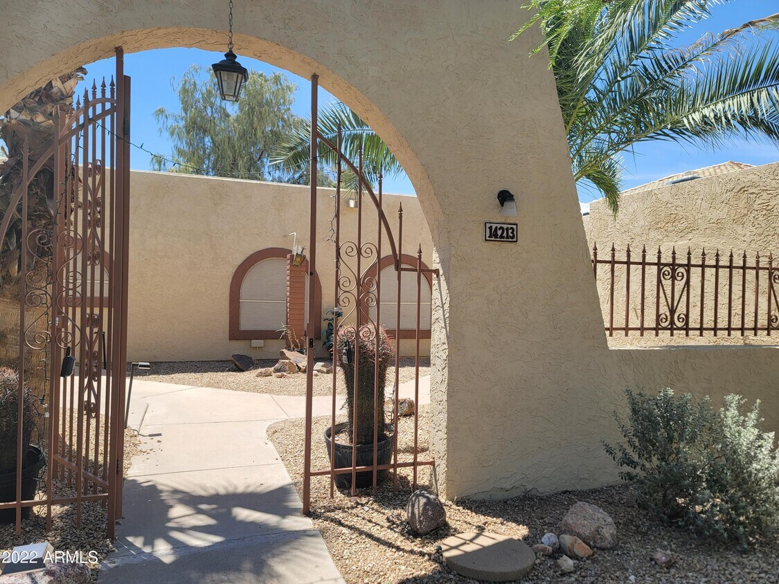 Foto principal - 14213 N Brunswick Dr