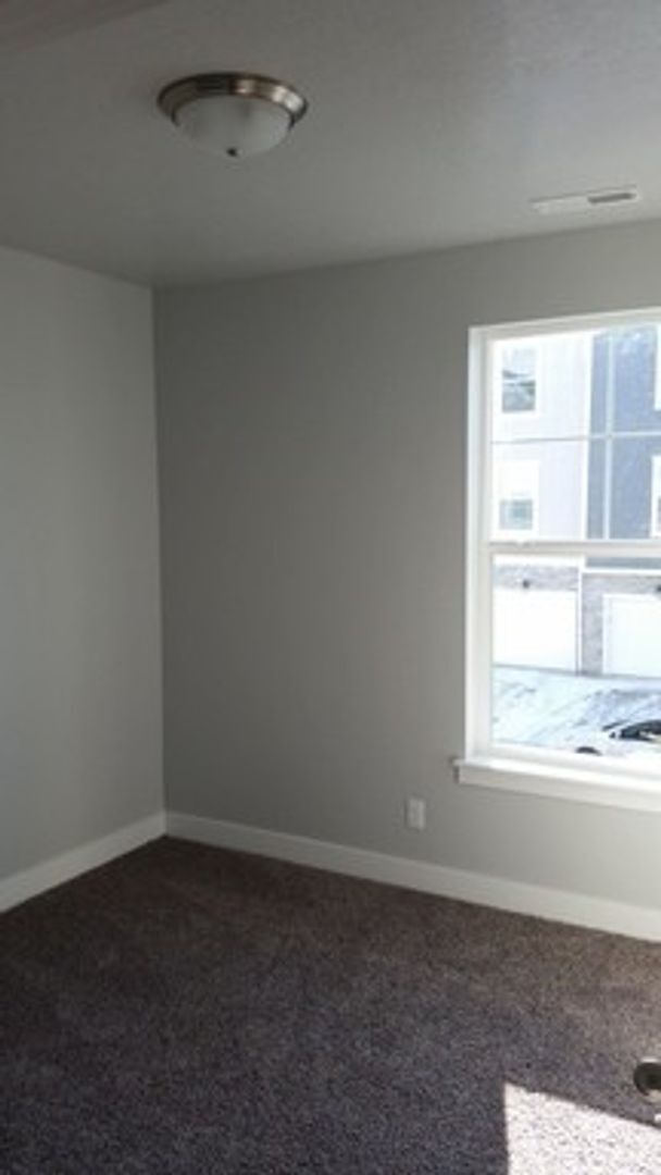 Foto del edificio - 2212 W Main St