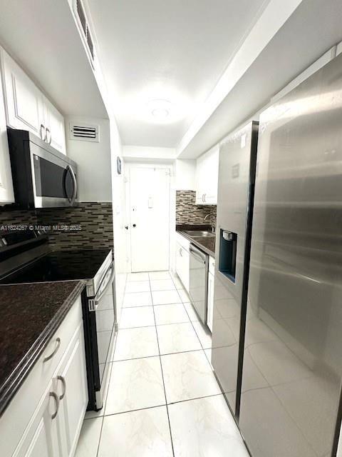 Foto del edificio - 3505 S Ocean Dr