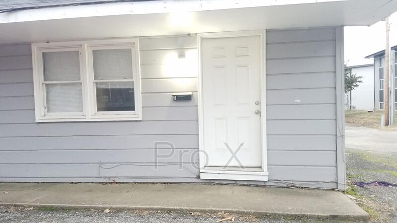 Primary Photo - 104 W Hudson St