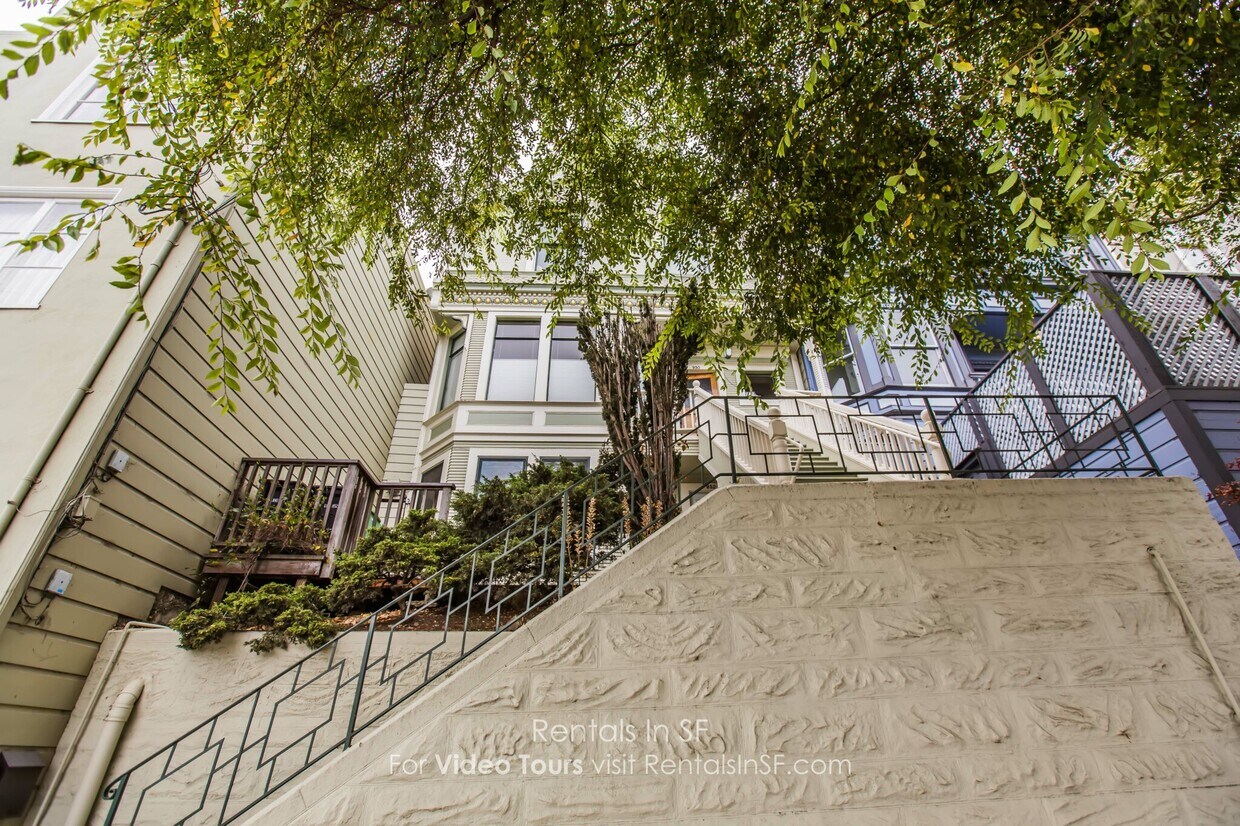 Foto principal - 932 Castro St