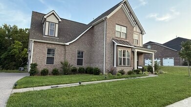 Building Photo - 1074 Watermark Way