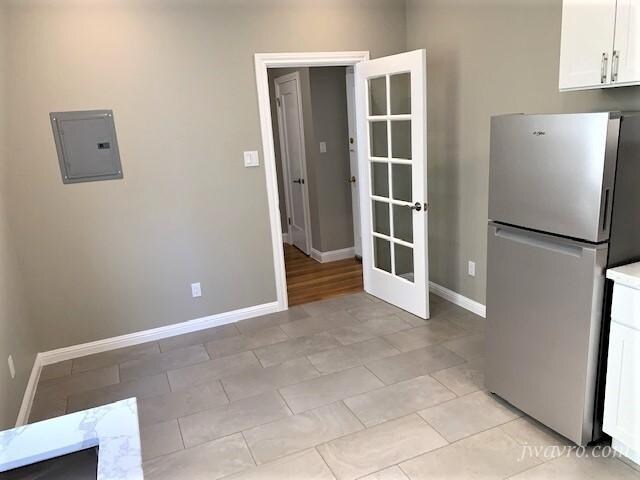 Foto del edificio - 96 Toledo Way