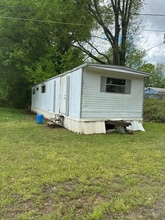 Building Photo - 212 Stacey Tucker Cir