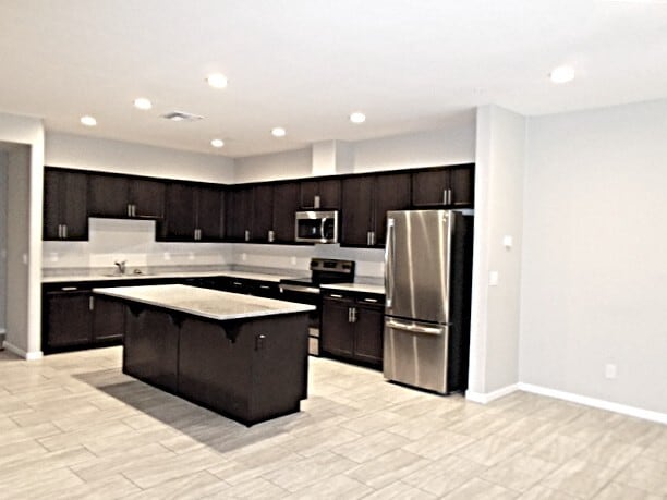 Building Photo - 20715 W Thomas Rd