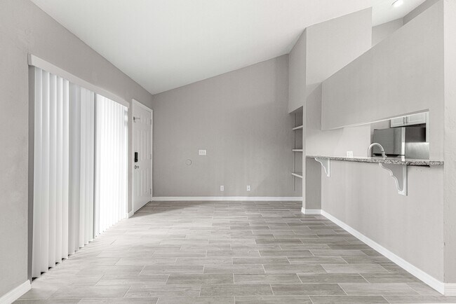 Foto del edificio - 4151 SE 22nd Ave