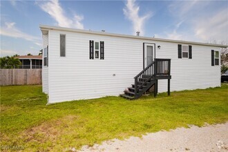 Building Photo - 16820 Banyon Dr