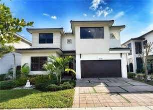 Building Photo - 8836 NW 161st Terrace