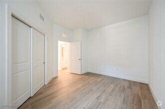 Building Photo - 16907 Fairgrove Way