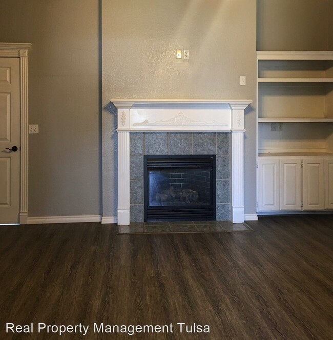 Building Photo - 3 br, 2 bath House - 10222 E 98th Sth N