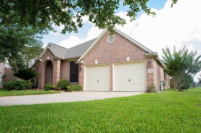 Foto del edificio - 6402 Briar Moss Ln