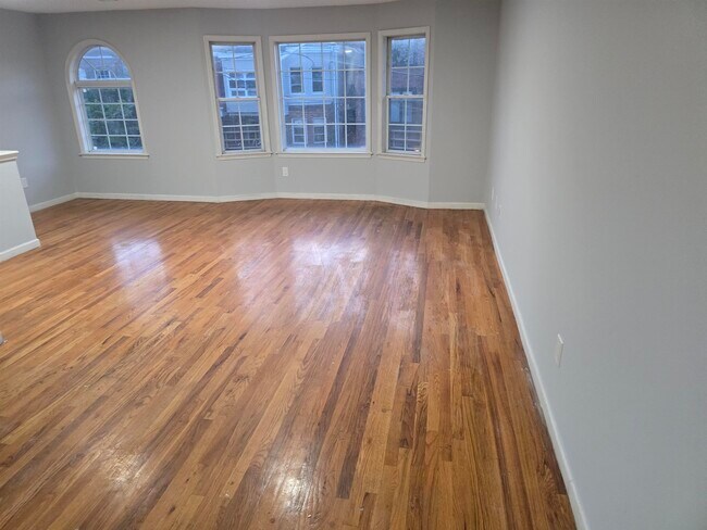 Foto del edificio - 220 CLERK St