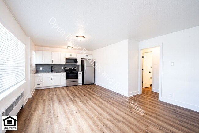 Foto del edificio - 1823 Griswold Dr