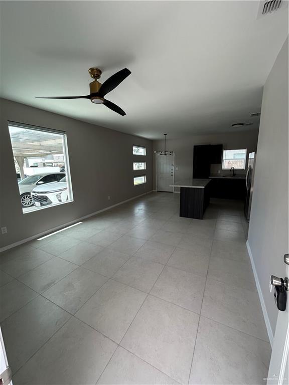 Foto del edificio - 3312 S Colt Ln
