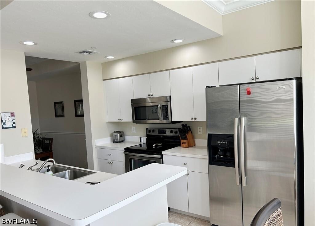 Building Photo - 8680 Cedar Hammock Cir