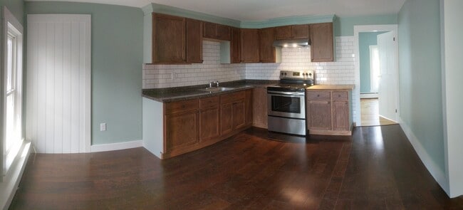Building Photo - 75 Green Street