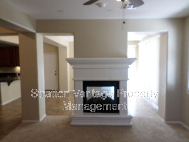 Building Photo - 851 S Adam Way