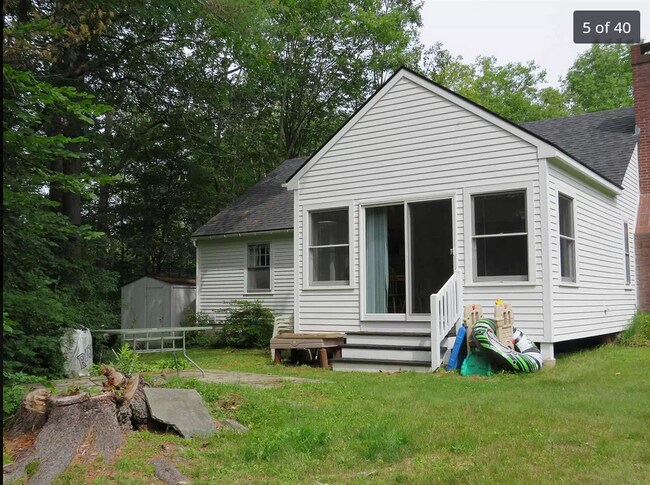 Building Photo - 190 N Shore Rd