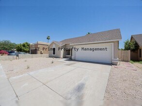 Building Photo - 6871 N 78th Ave