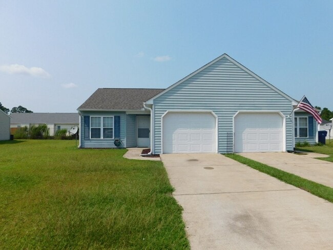 Building Photo - Charming Duplex in Havelock