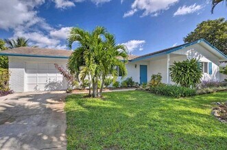 Building Photo - 1036 Coral Dr