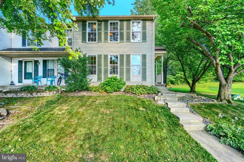 Foto principal - 1817 Queen Anne Square