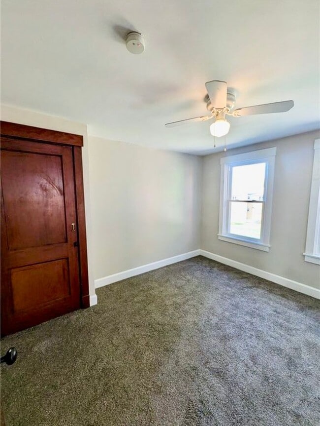 Building Photo - Now Available – Spacious 2 Bedroom Single-Family Home in Pittsburgh’s East End