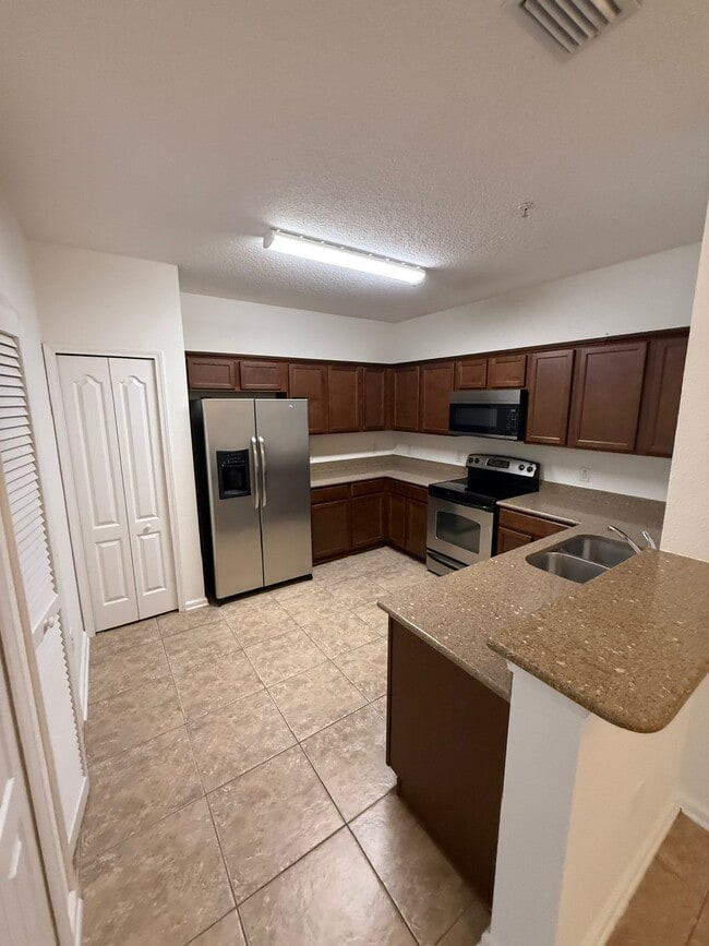 Photo - 4908 Key Lime Dr Apartment