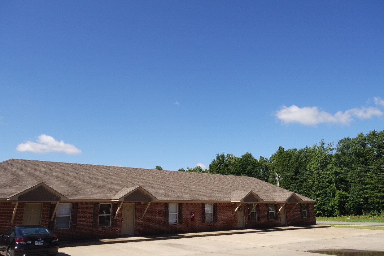 107 S Oak St, Brookland, AR 72417 Apartments in Brookland, AR