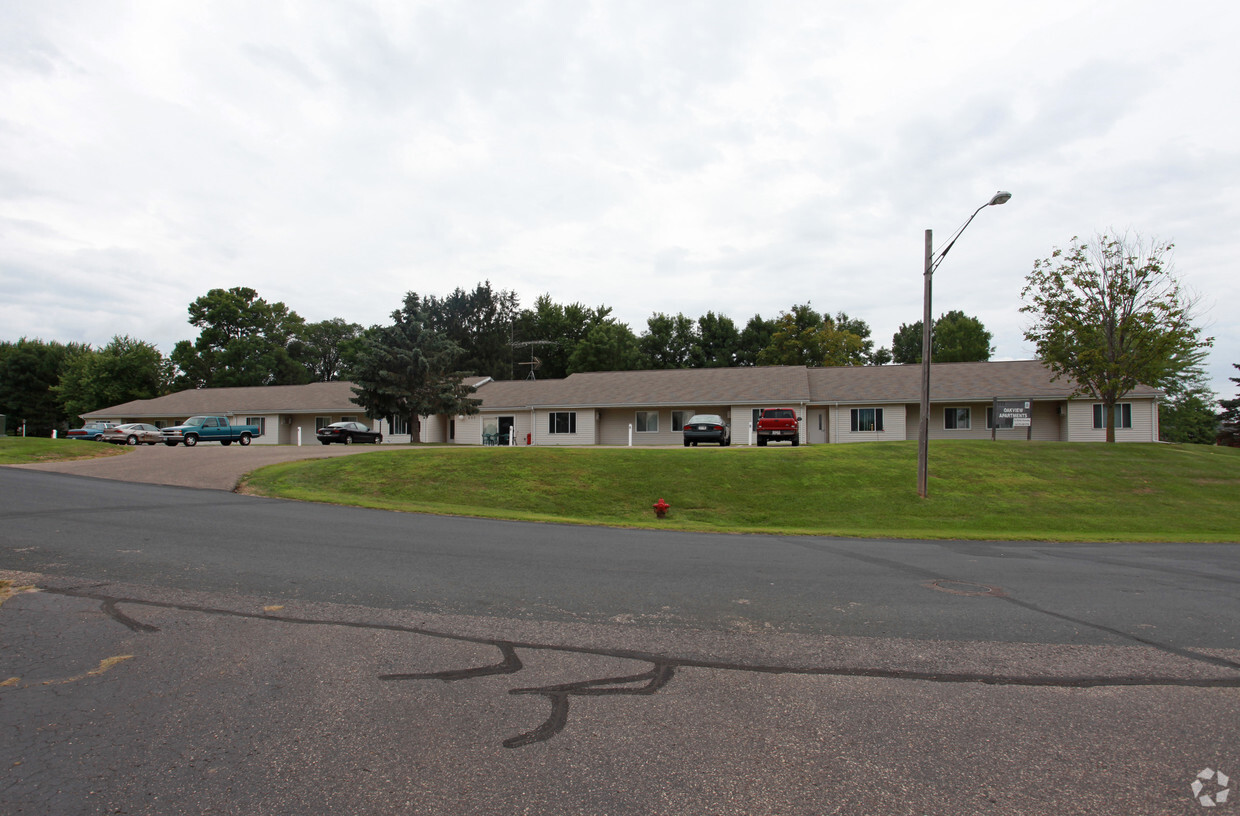 Building Photo - Oakview Apartments