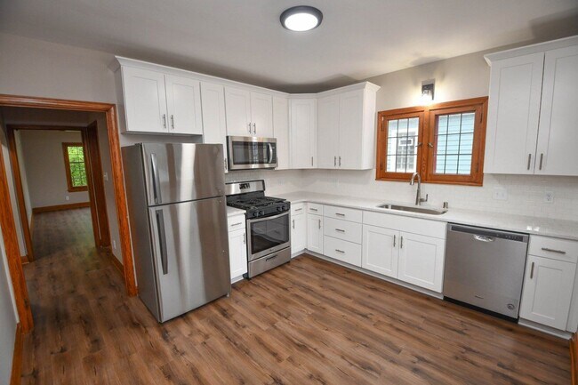Foto del edificio - 3151 S Quincy Ave