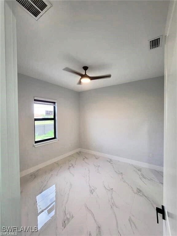 Foto del edificio - 327 NE 9th Terrace