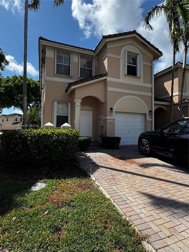 Building Photo - 12544 SW 121st Way