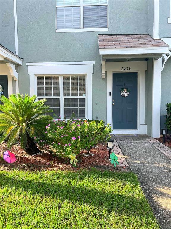 Foto principal - 2435 Lake Woodberry Cir