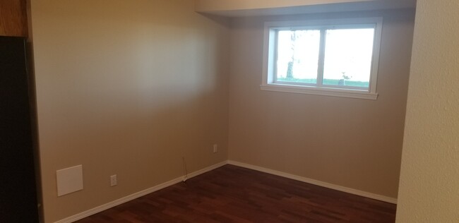 Living Room - 3839 W Prairie Ave