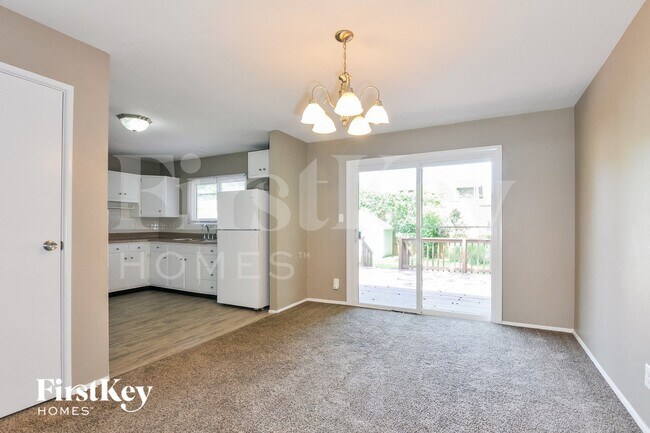 Foto del edificio - 925 Chula Dr