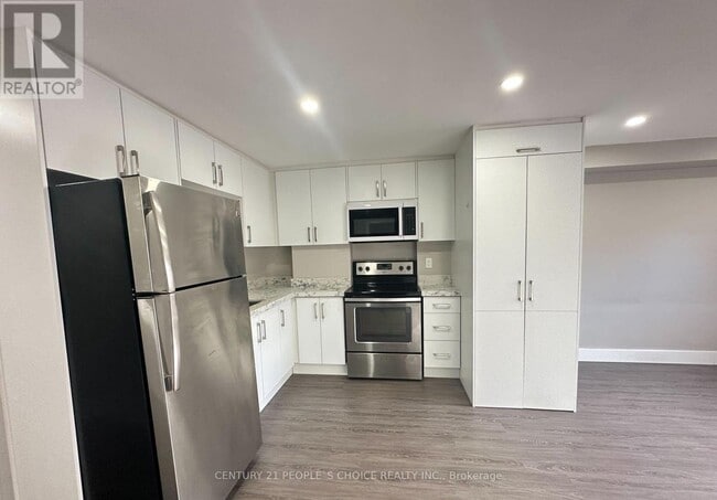 Photo du bâtiment - 199 Avondale Blvd