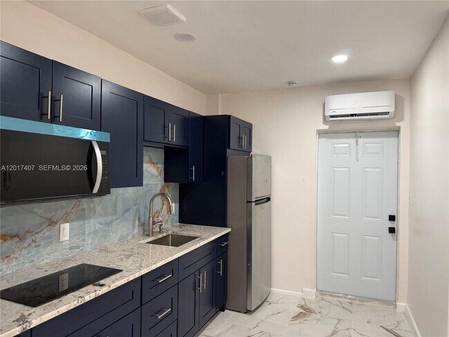 Foto del edificio - 9675 NW 19th Pl