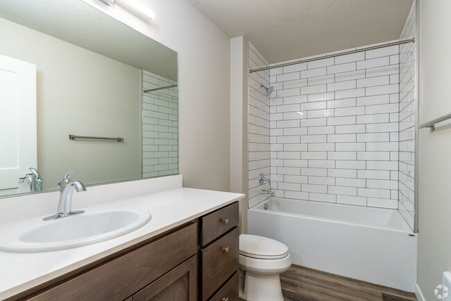 Interior Photo - The 508 West