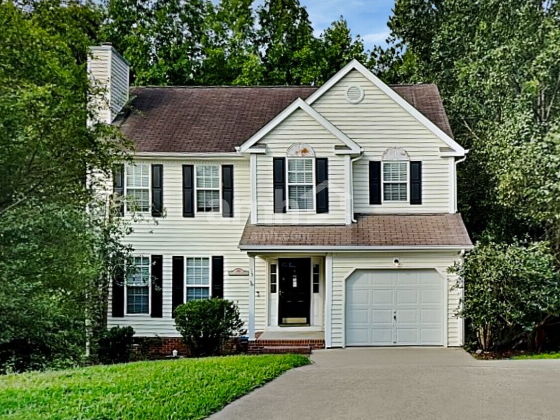 Primary Photo - 15 S Indiancreek Pl