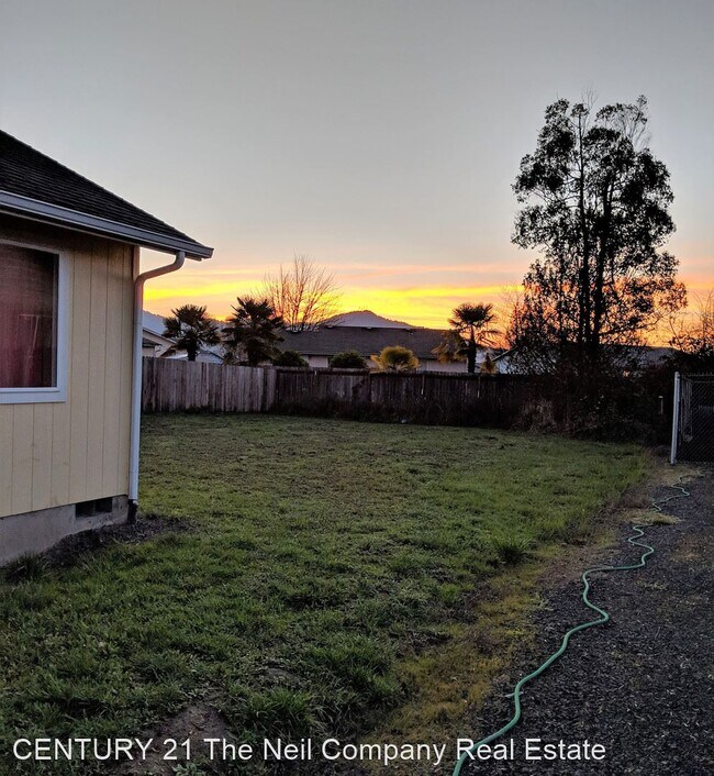 Foto del edificio - 3 br, 2 bath House - 427 S State St