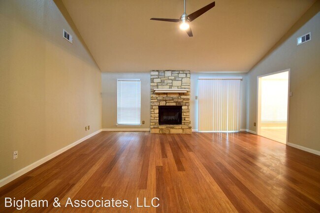 Building Photo - 3 br, 2 bath House - 2112 Delvin Ln